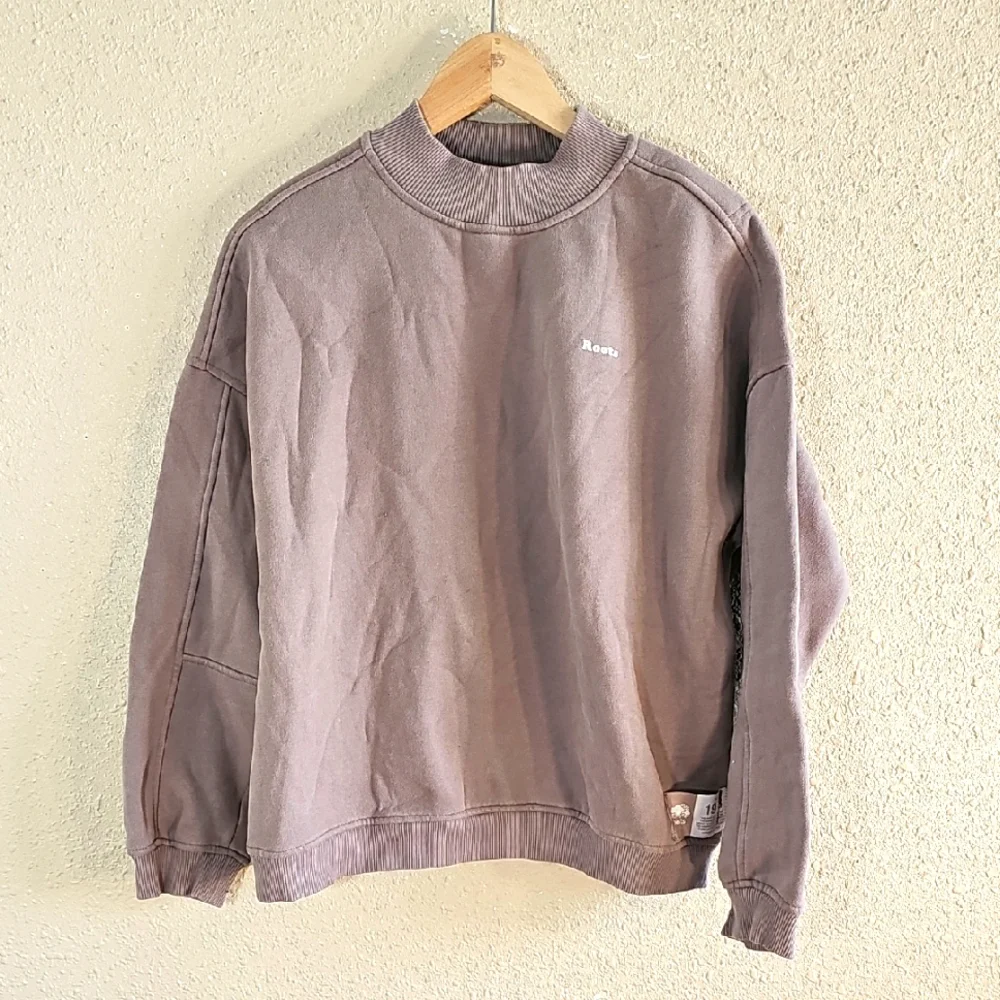 Roots Hettie's Cloud Mock Neck Sweatshirt. - Picture 1 of 7